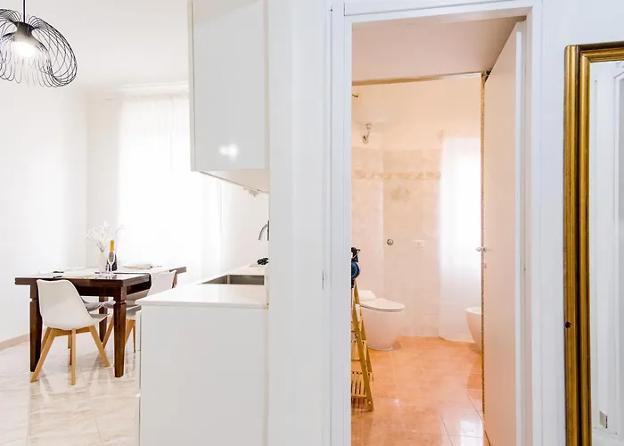 Elegantis Labicana - Few Steps From The Colosseum *